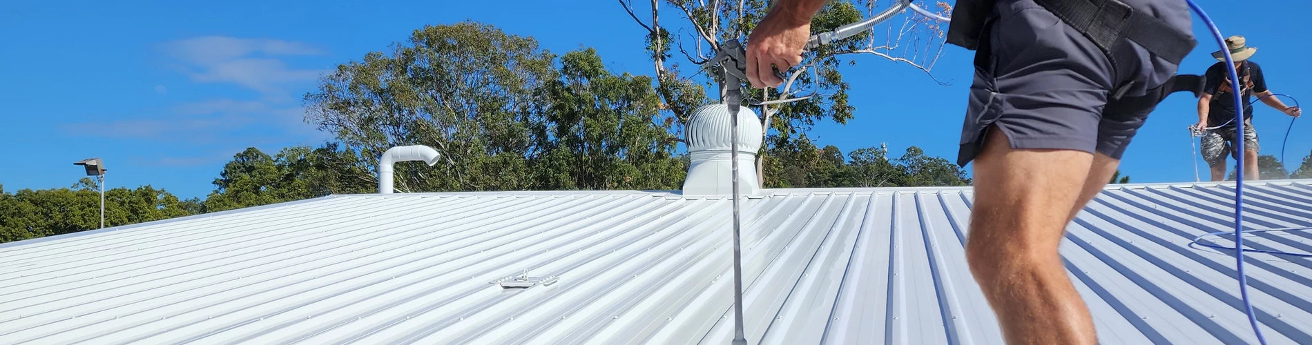 Heat Reflective Roof Paints for Cement Tile and Metal Roof Restoration