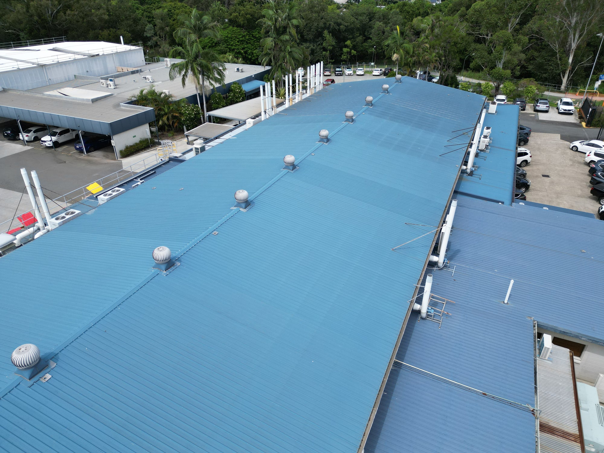 Repaint Colorbond Roof with Energy Star Heat Reflective Roof Paint